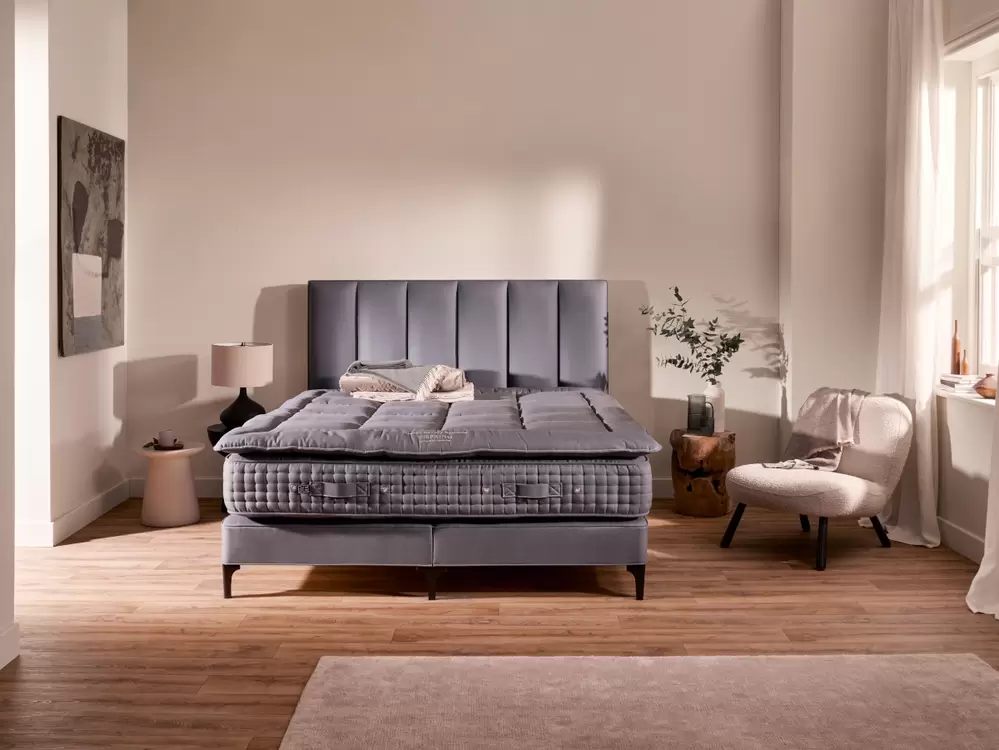 Vispring Monochrome Opulence